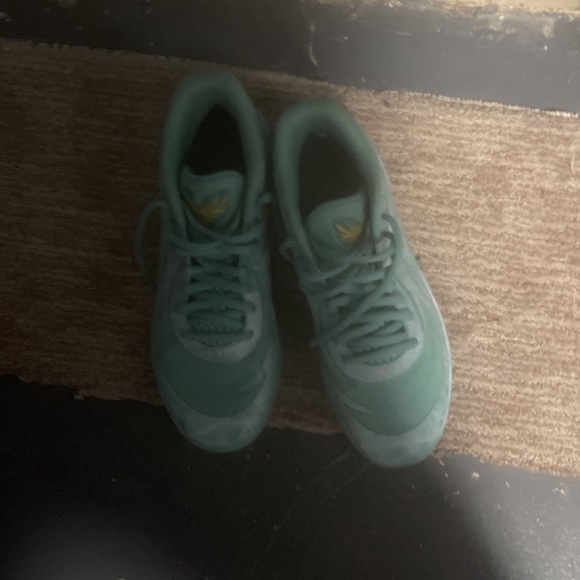 Wanting to trade - Picture 1 of 1